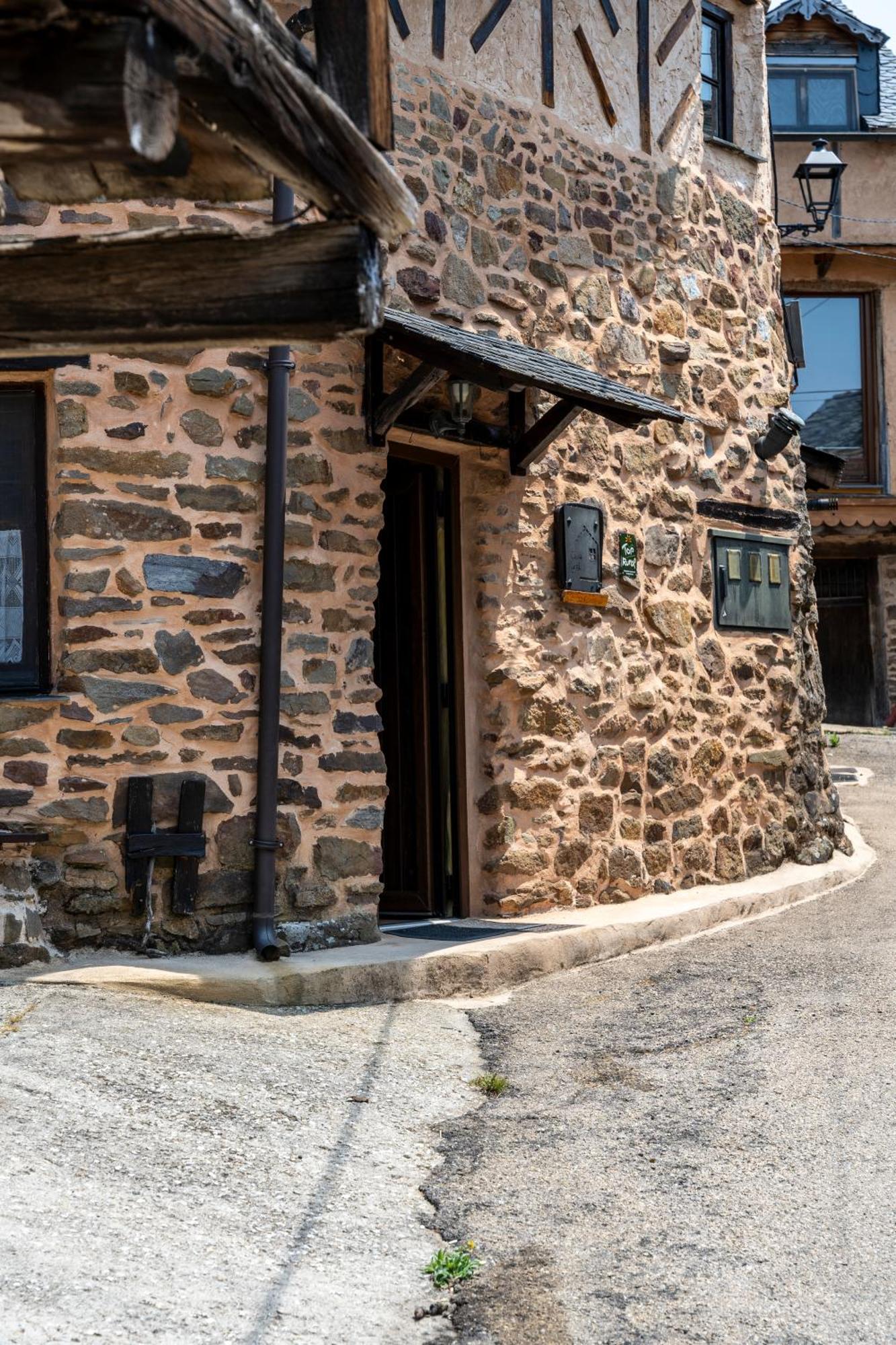 Casa De Turismo Rural Sardom2 Bembibre  Bagian luar foto