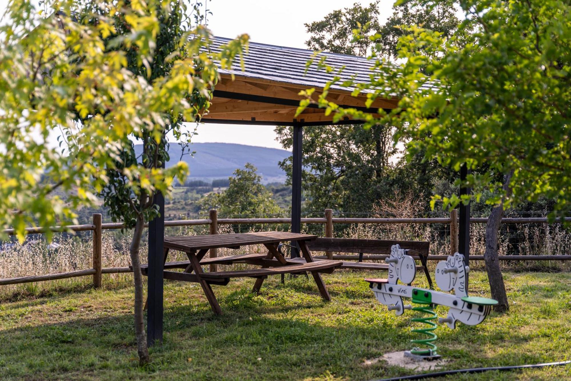 Casa de turismo rural Sardom2 Apartment Bembibre  Bagian luar foto